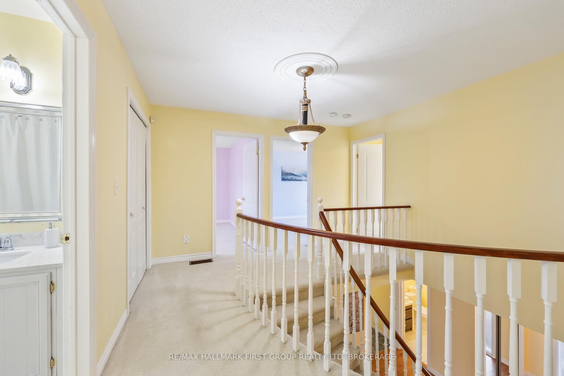 Photo 18 of 913 Ambleside Crescent, Kingston, North of Taylor-Kidd Blvd — HOMEH