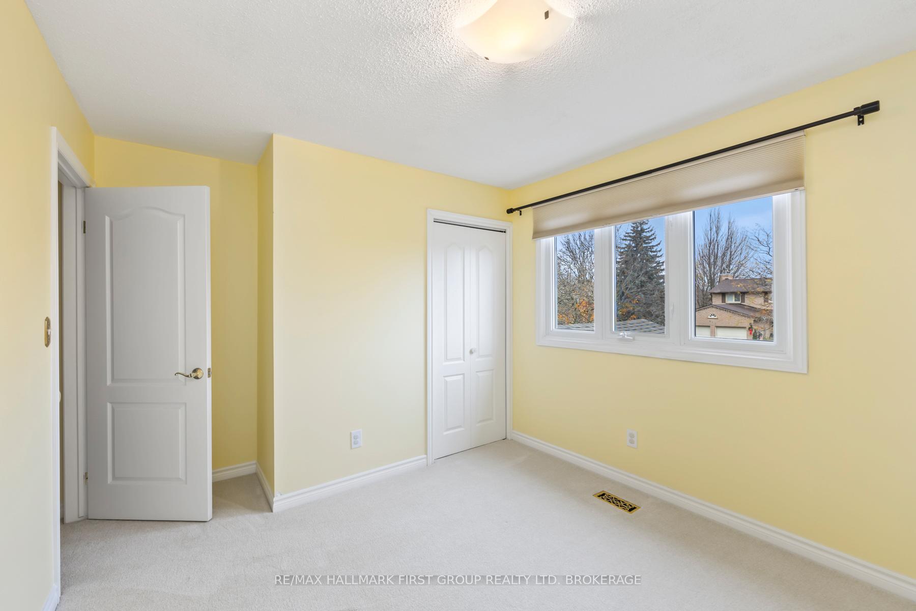 Photo 26 of 913 Ambleside Crescent, Kingston, North of Taylor-Kidd Blvd — HOMEH