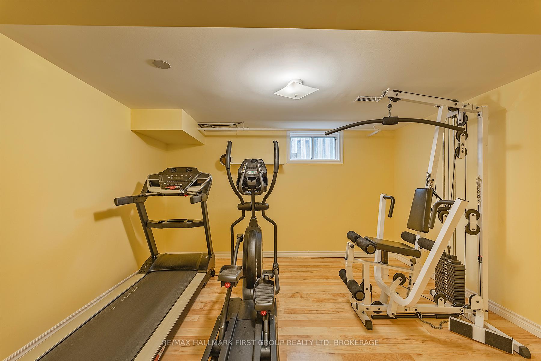 Photo 30 of 913 Ambleside Crescent, Kingston, North of Taylor-Kidd Blvd — HOMEH