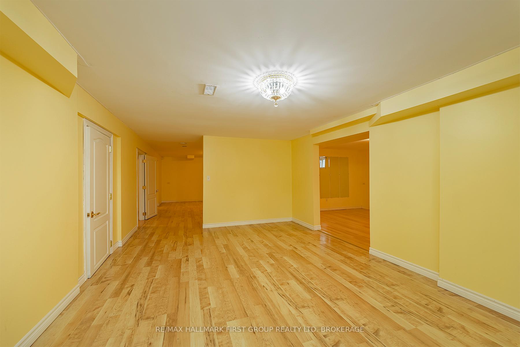 Photo 31 of 913 Ambleside Crescent, Kingston, North of Taylor-Kidd Blvd — HOMEH