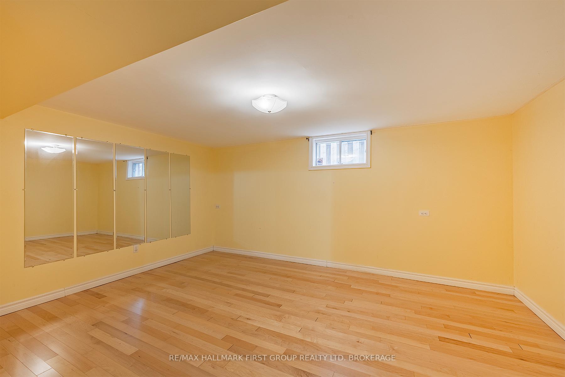 Photo 32 of 913 Ambleside Crescent, Kingston, North of Taylor-Kidd Blvd — HOMEH