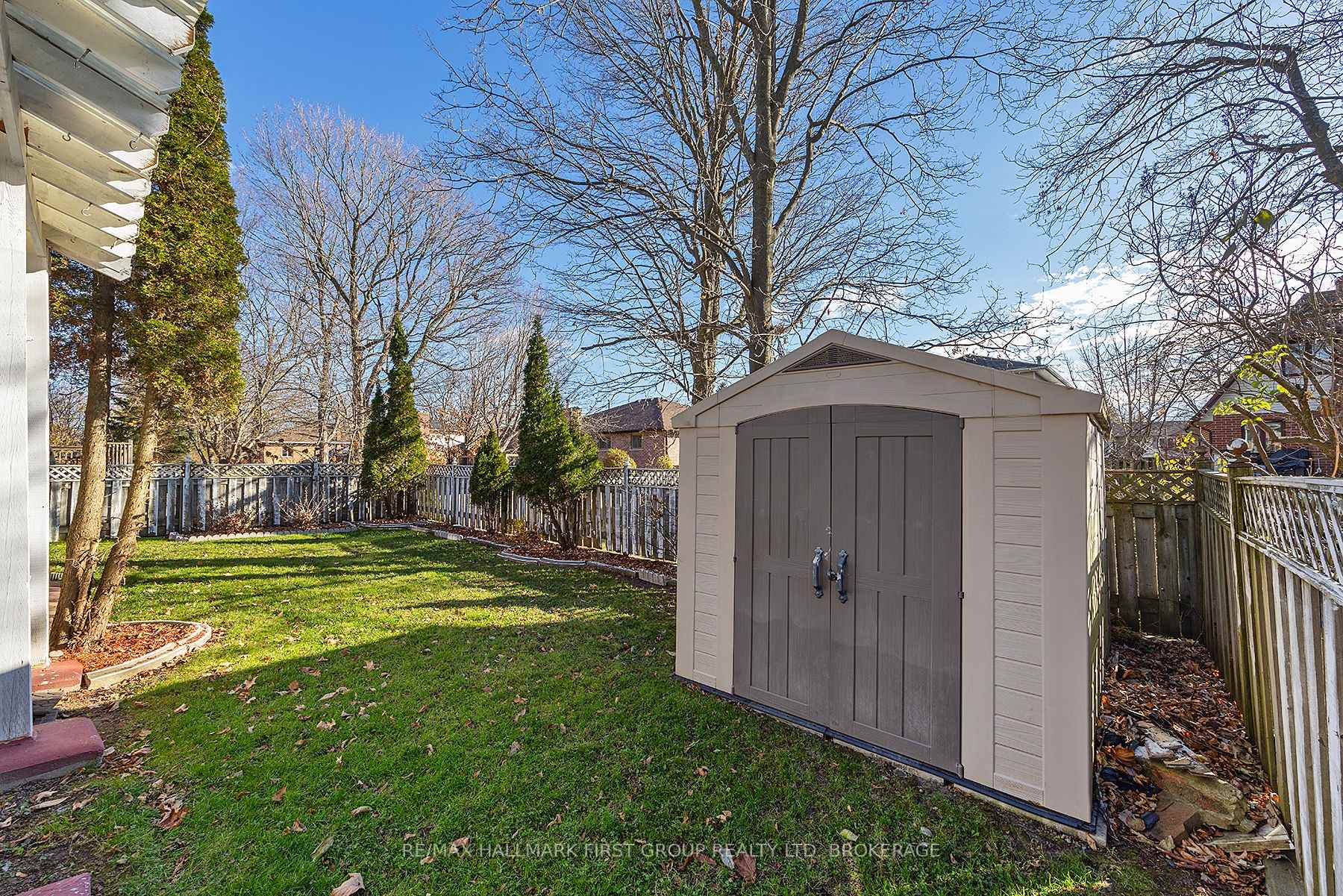 Photo 33 of 913 Ambleside Crescent, Kingston, North of Taylor-Kidd Blvd — HOMEH