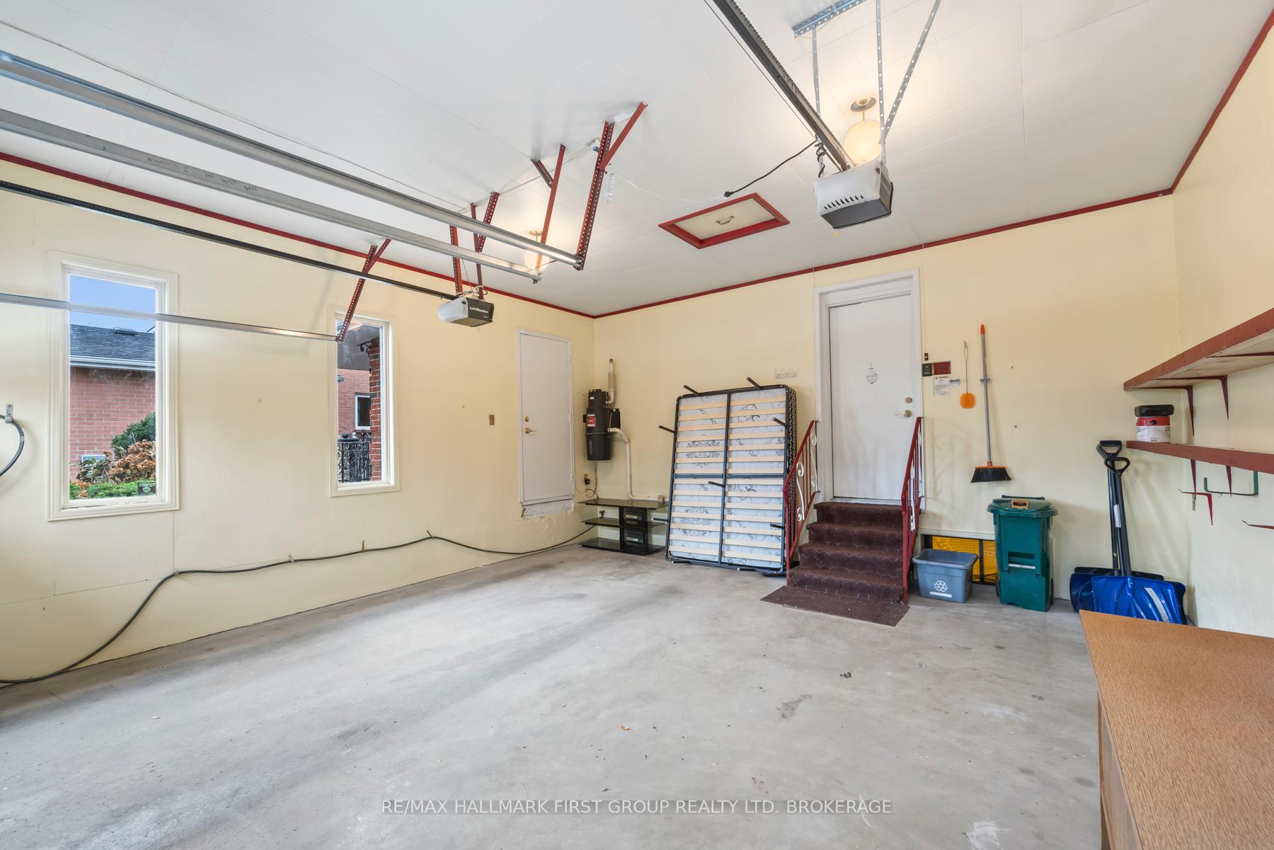 Photo 40 of 913 Ambleside Crescent, Kingston, North of Taylor-Kidd Blvd — HOMEH