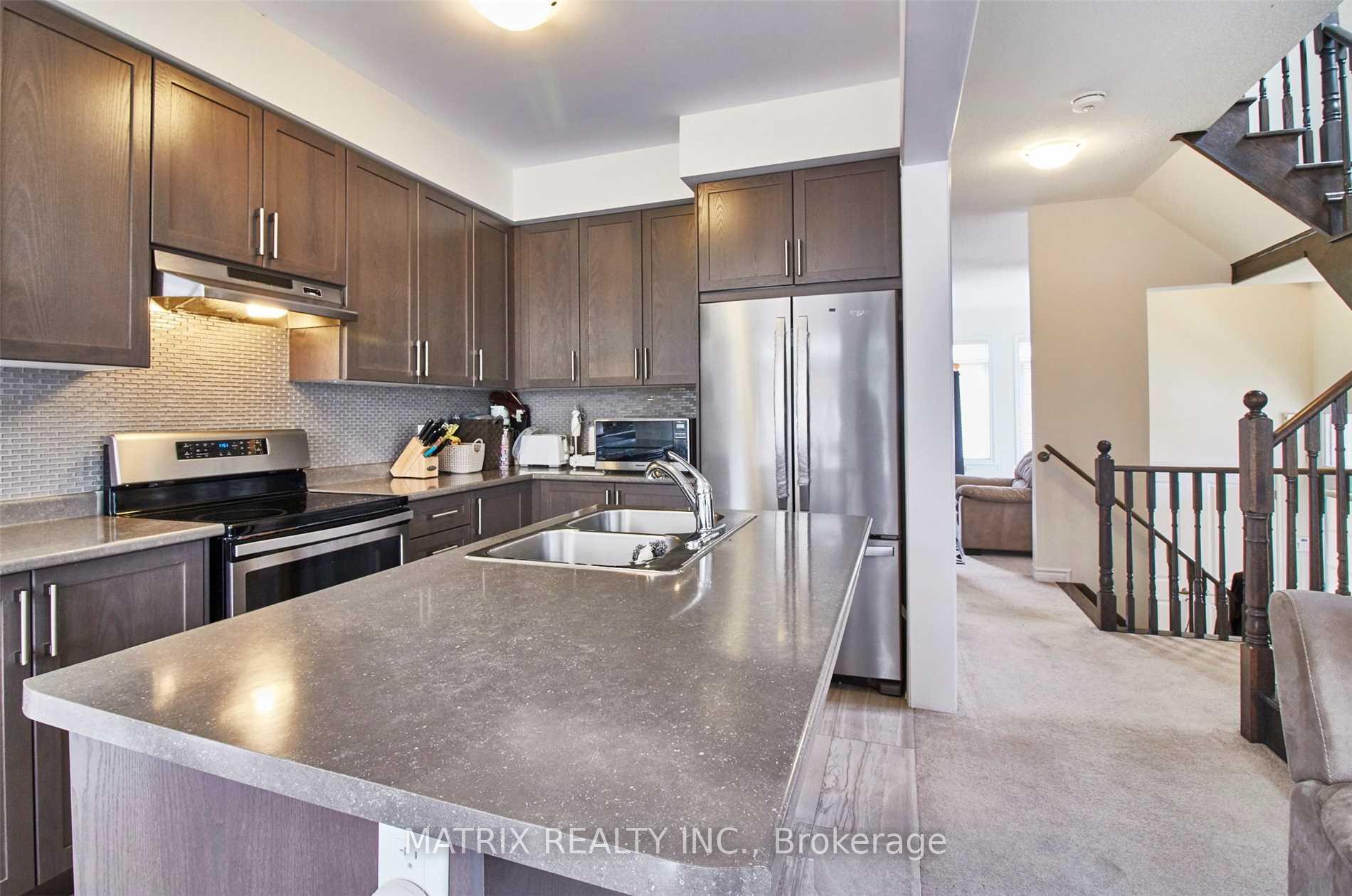 Photo 3 of 2360 Usman Road, Pickering, Brock Ridge — HOMEH