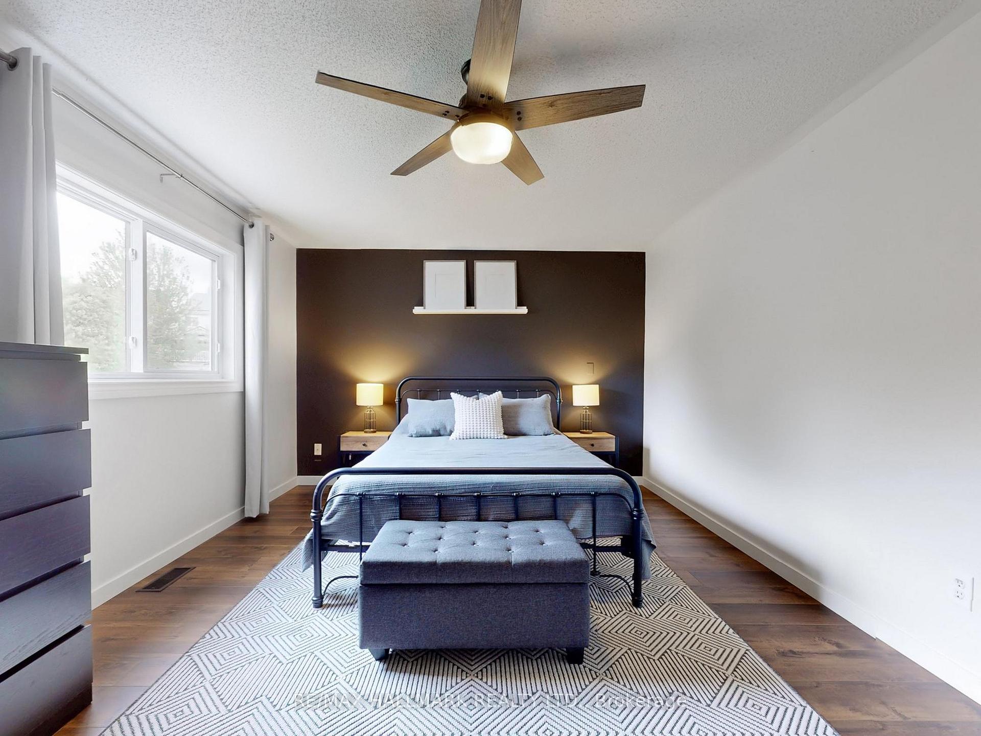 Photo 6 of 1136 Ashgrove Crescent, Oshawa, Pinecrest — HOMEH