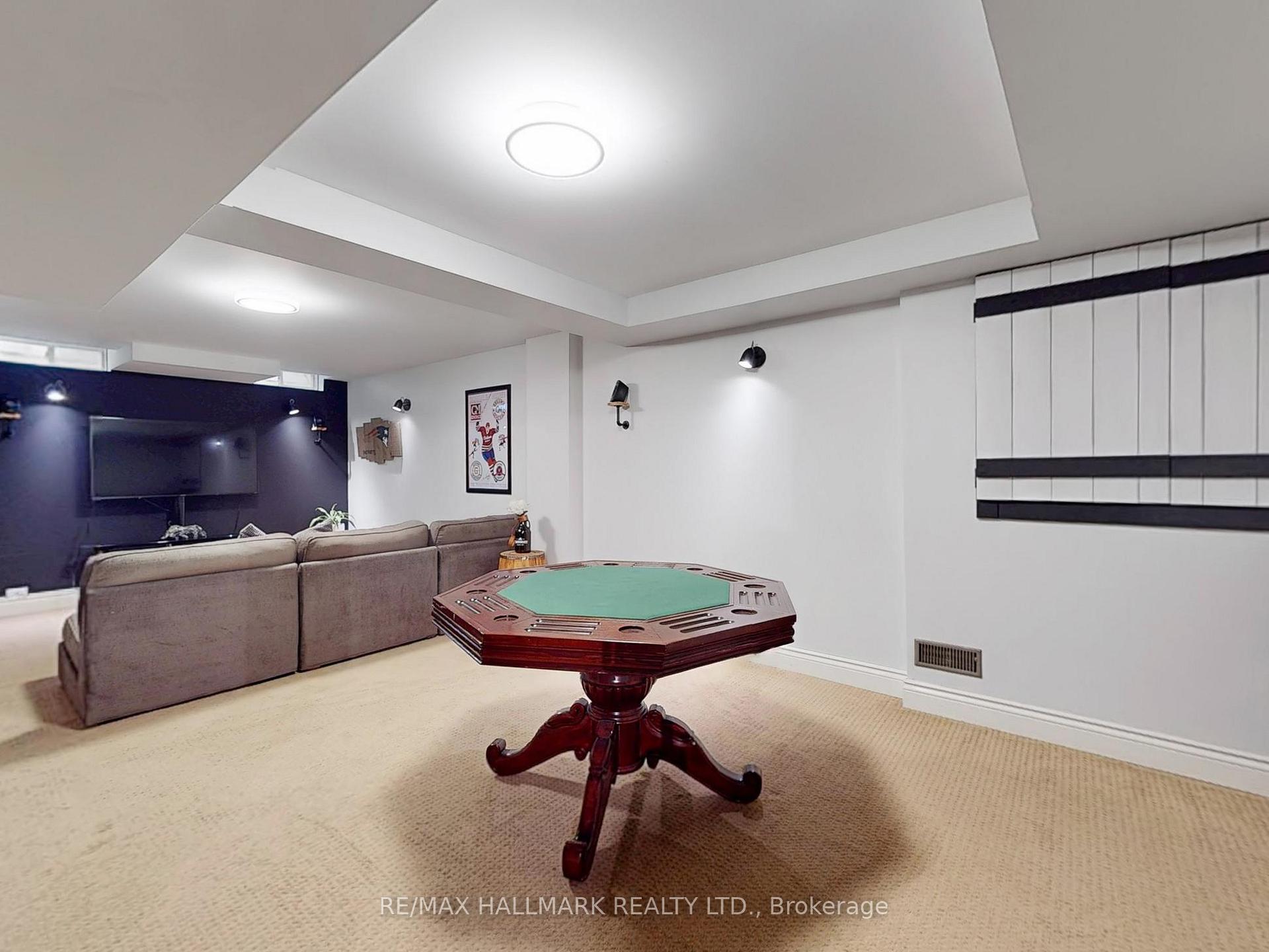 Photo 17 of 1136 Ashgrove Crescent, Oshawa, Pinecrest — HOMEH