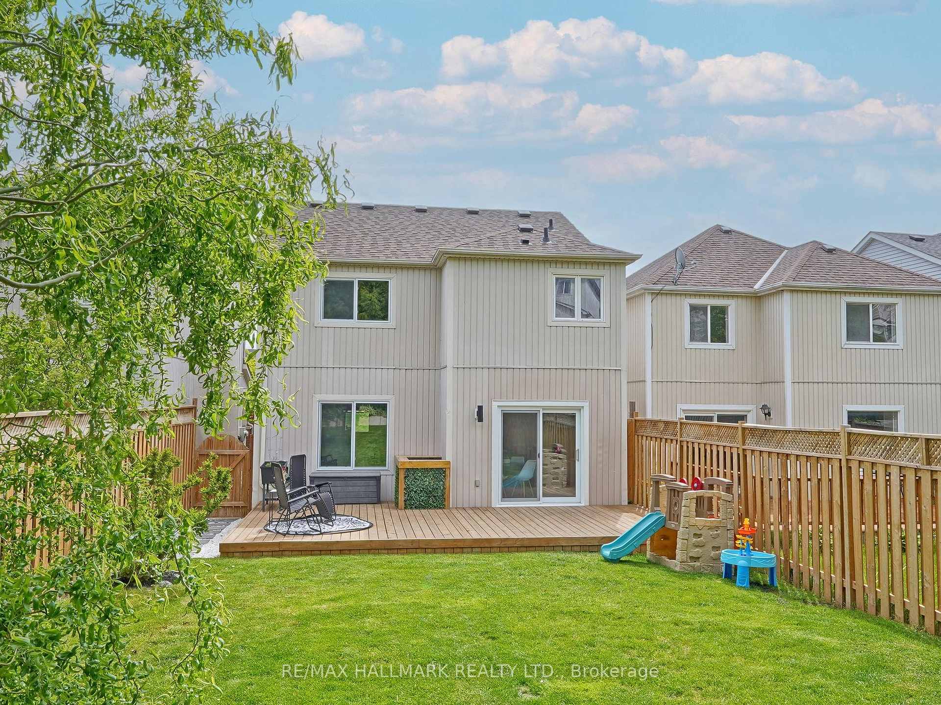 Photo 22 of 1136 Ashgrove Crescent, Oshawa, Pinecrest — HOMEH