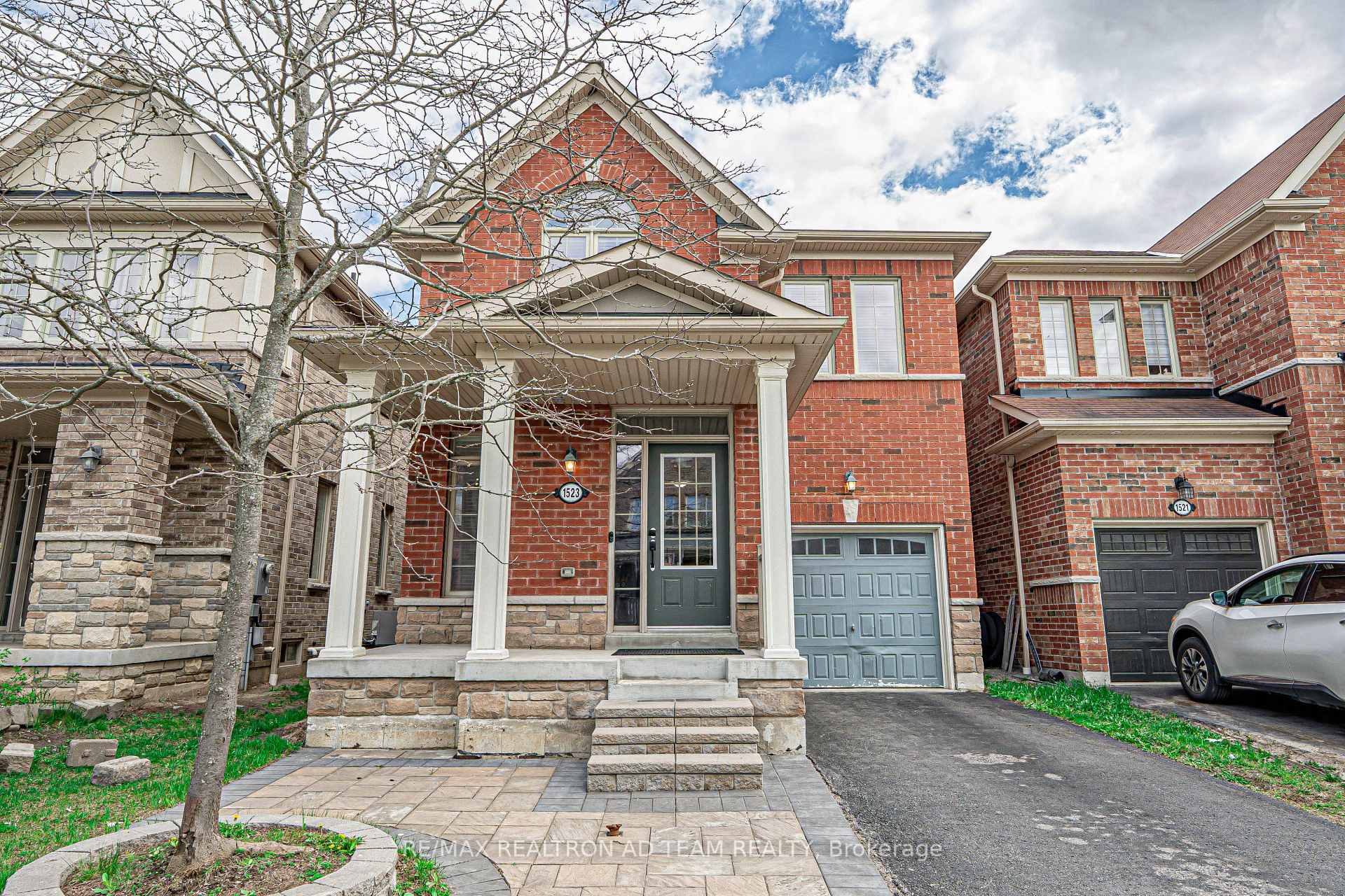 Photo 1 of 1523 Elmsley Drive, Pickering, Duffin Heights — HOMEH