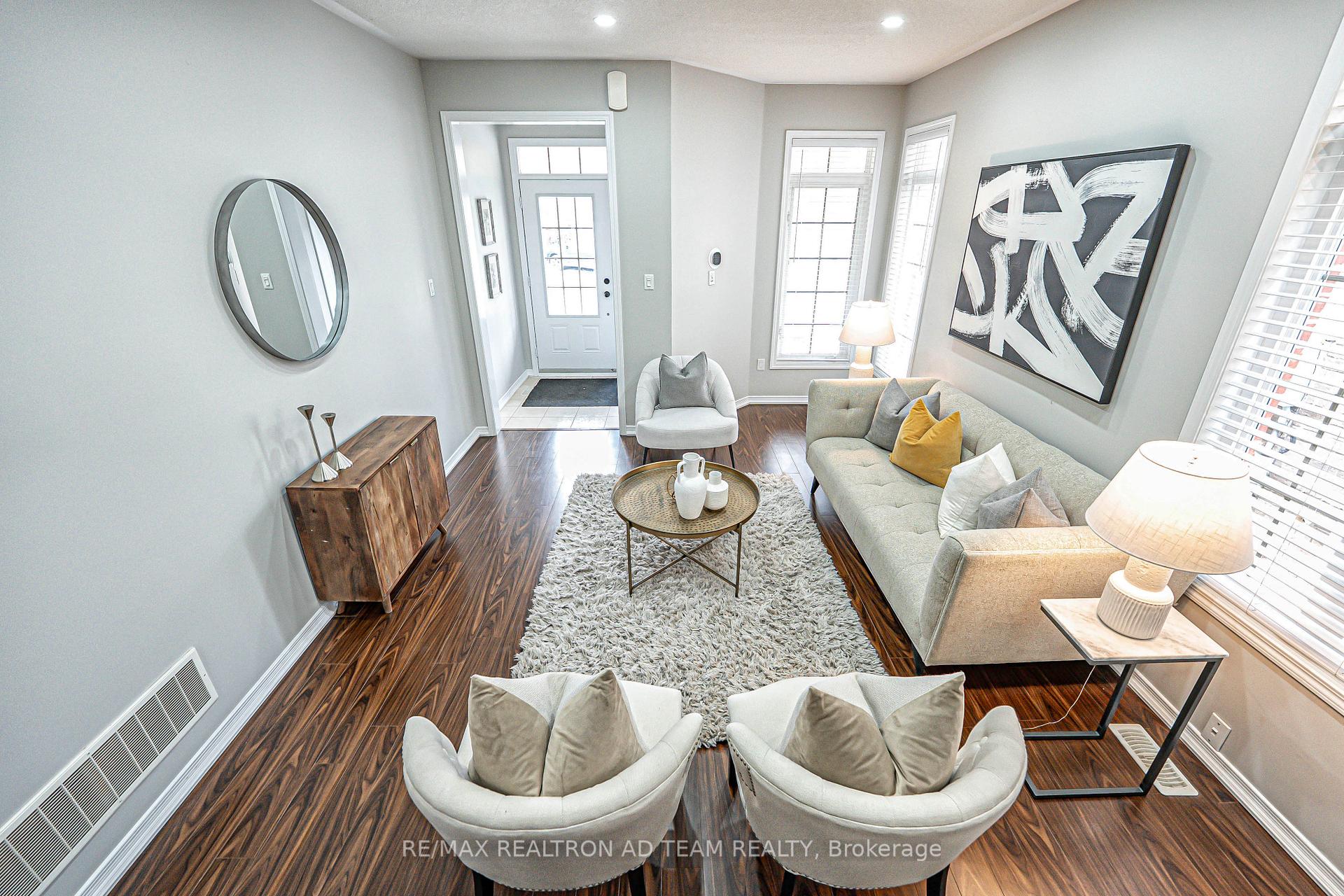 Photo 5 of 1523 Elmsley Drive, Pickering, Duffin Heights — HOMEH