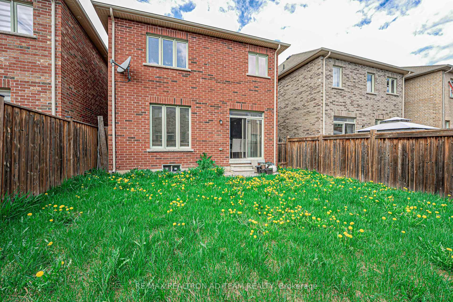 Photo 28 of 1523 Elmsley Drive, Pickering, Duffin Heights — HOMEH