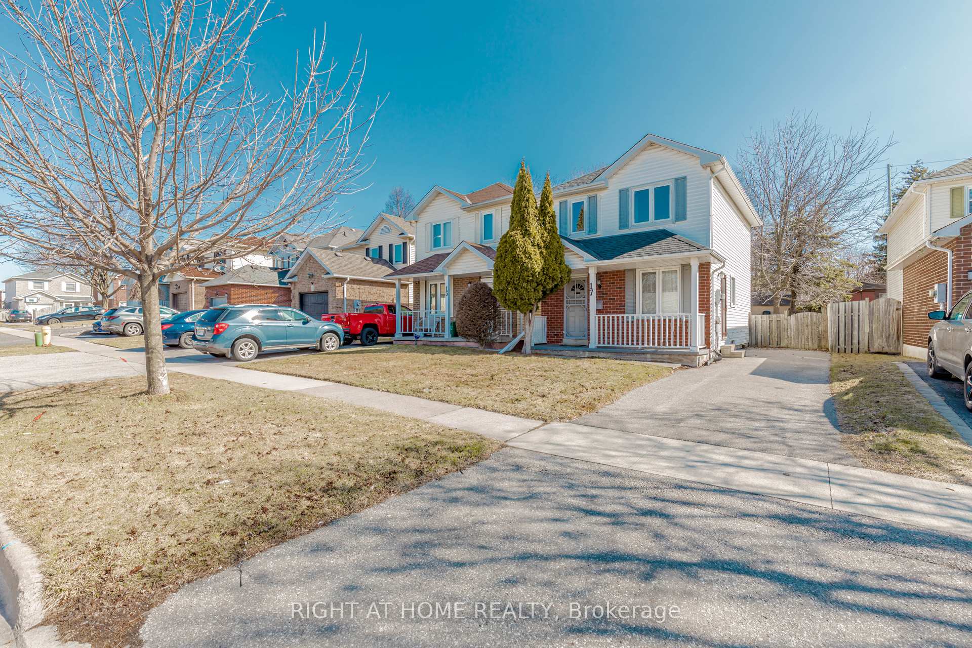Front of 17 Overbank Drive