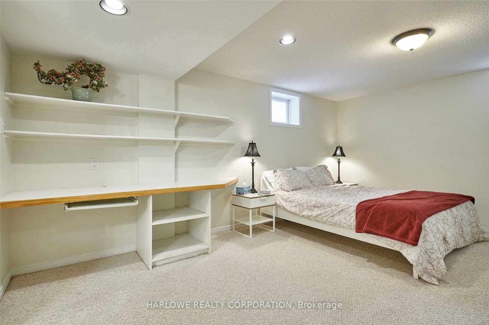 Photo 5 of Unit Bsmt, 1912 Brookshire Square, Pickering, Liverpool — HOMEH
