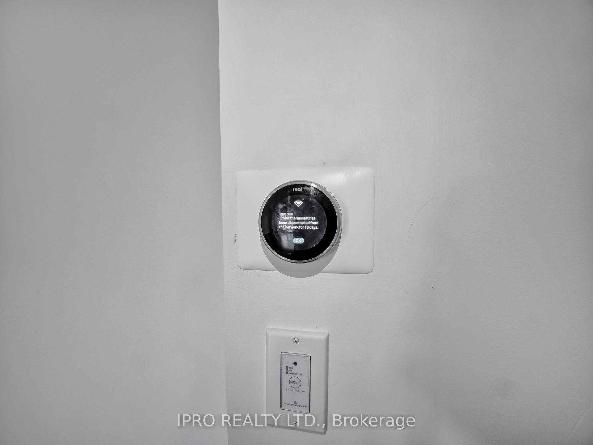 Photo 13 of 36 Tabaret Crescent, Oshawa, Windfields — HOMEH