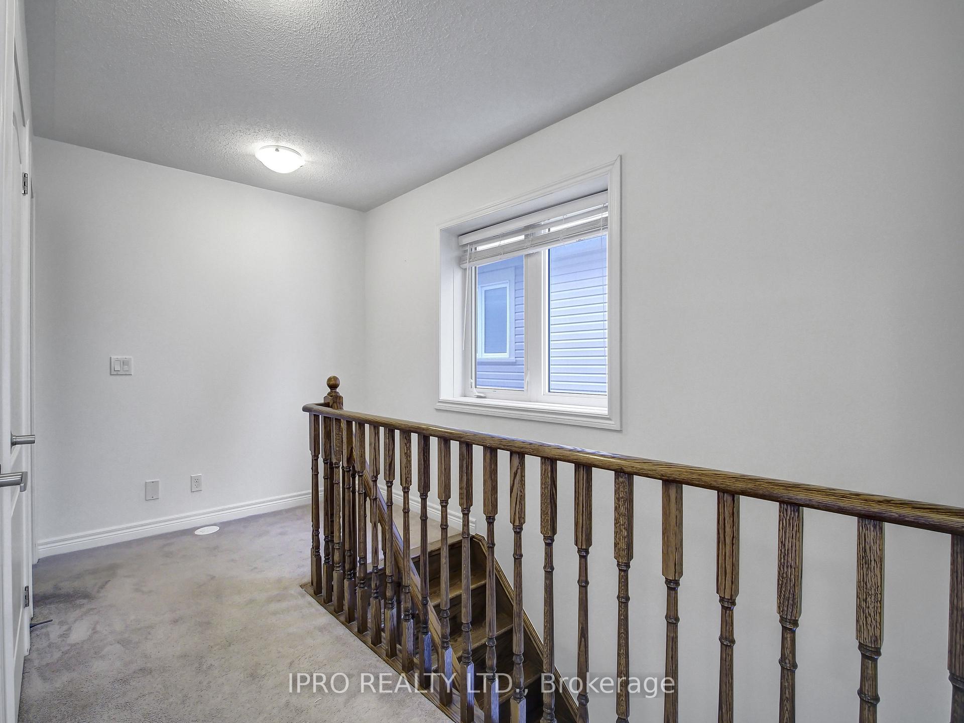 Photo 23 of 36 Tabaret Crescent, Oshawa, Windfields — HOMEH