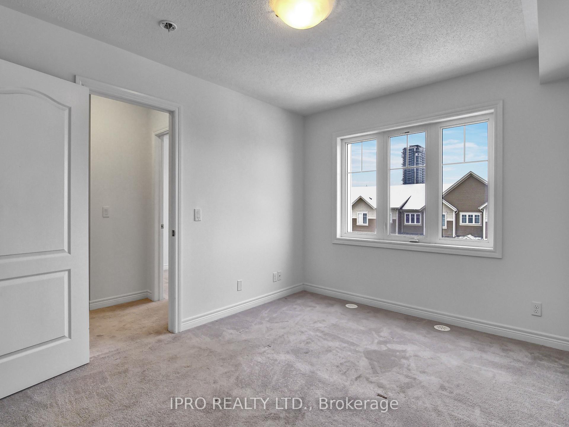 Photo 25 of 36 Tabaret Crescent, Oshawa, Windfields — HOMEH