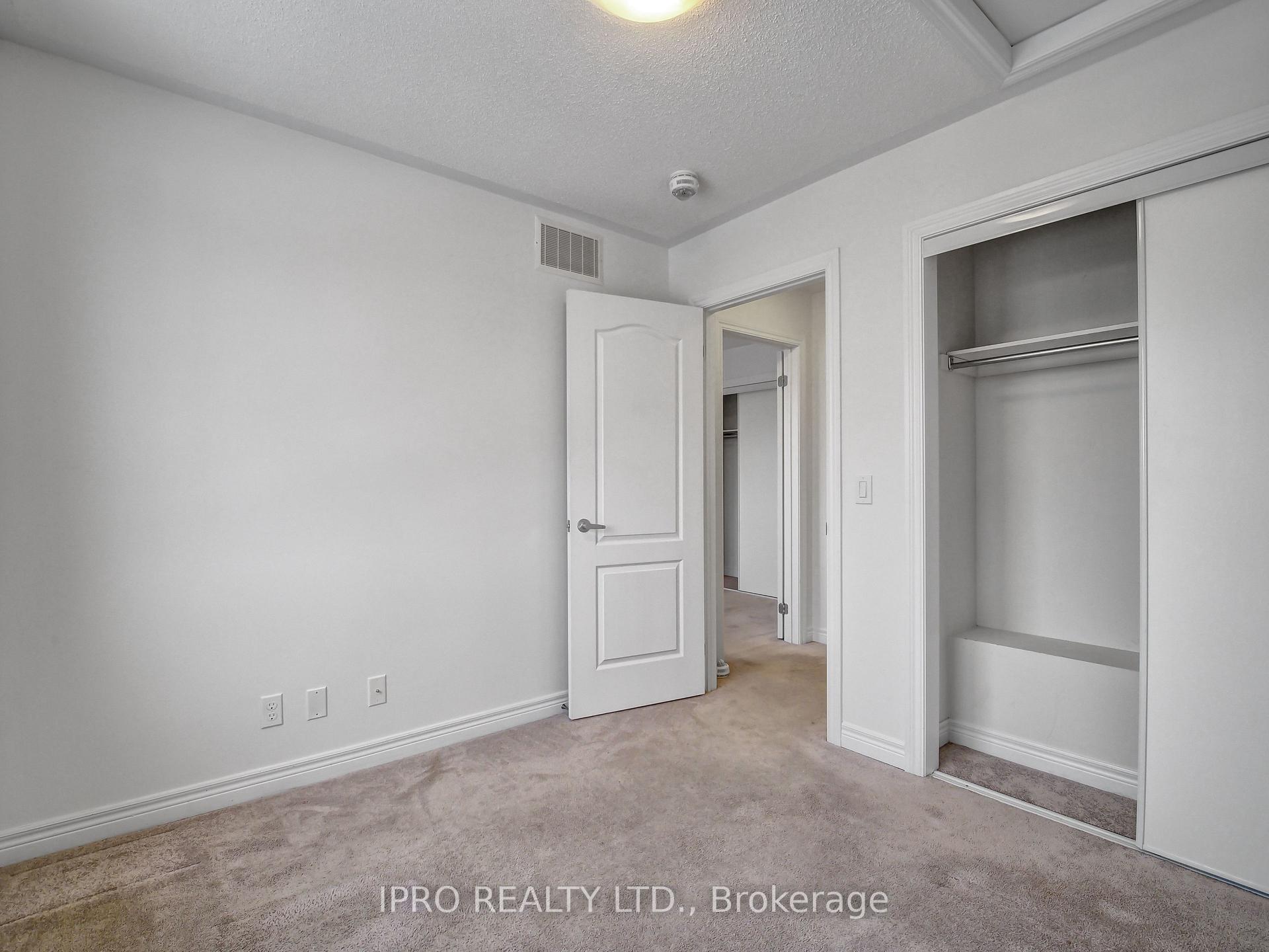 Photo 27 of 36 Tabaret Crescent, Oshawa, Windfields — HOMEH