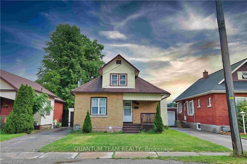 Front of 6462 Barker Street