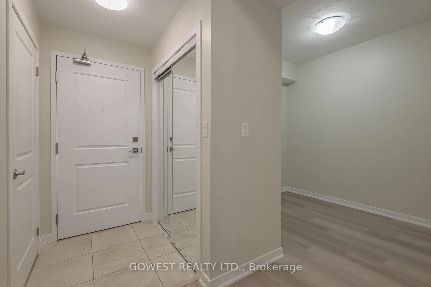 Photo 5 of Unit 306, 85 Robinson Street, Hamilton, Durand — HOMEH