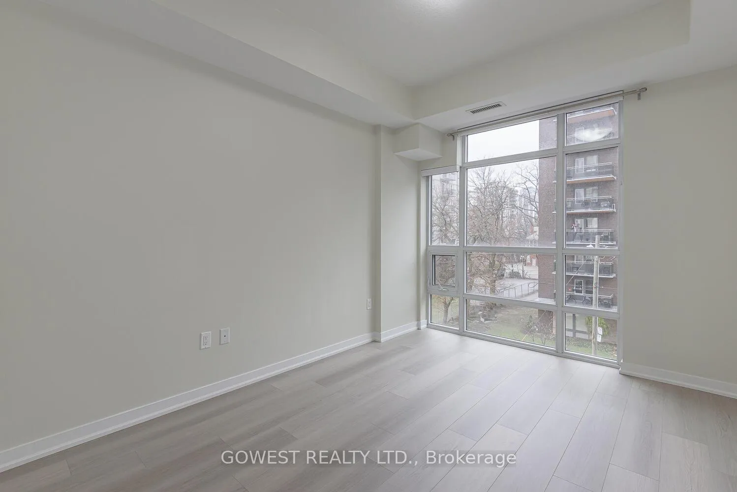 Photo 16 of Unit 306, 85 Robinson Street, Hamilton, Durand — HOMEH