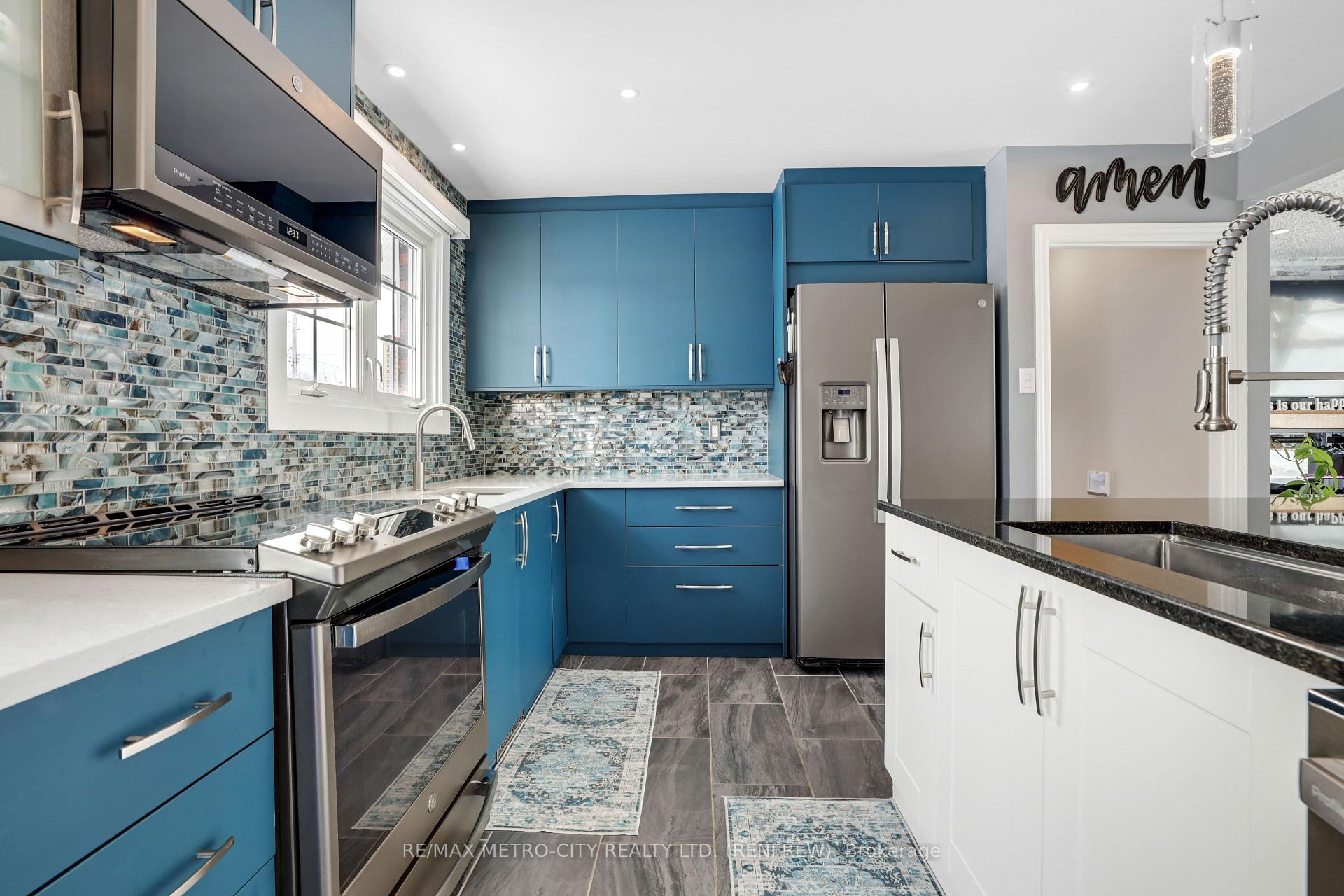 Photo 12 of 103 Simpson Avenue, Renfrew — HOMEH