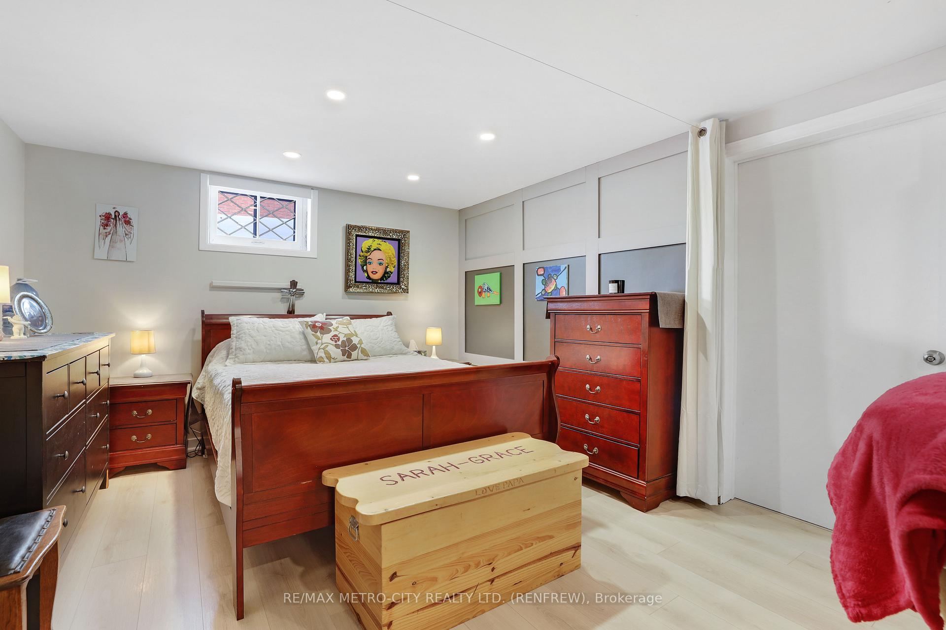 Photo 31 of 103 Simpson Avenue, Renfrew — HOMEH