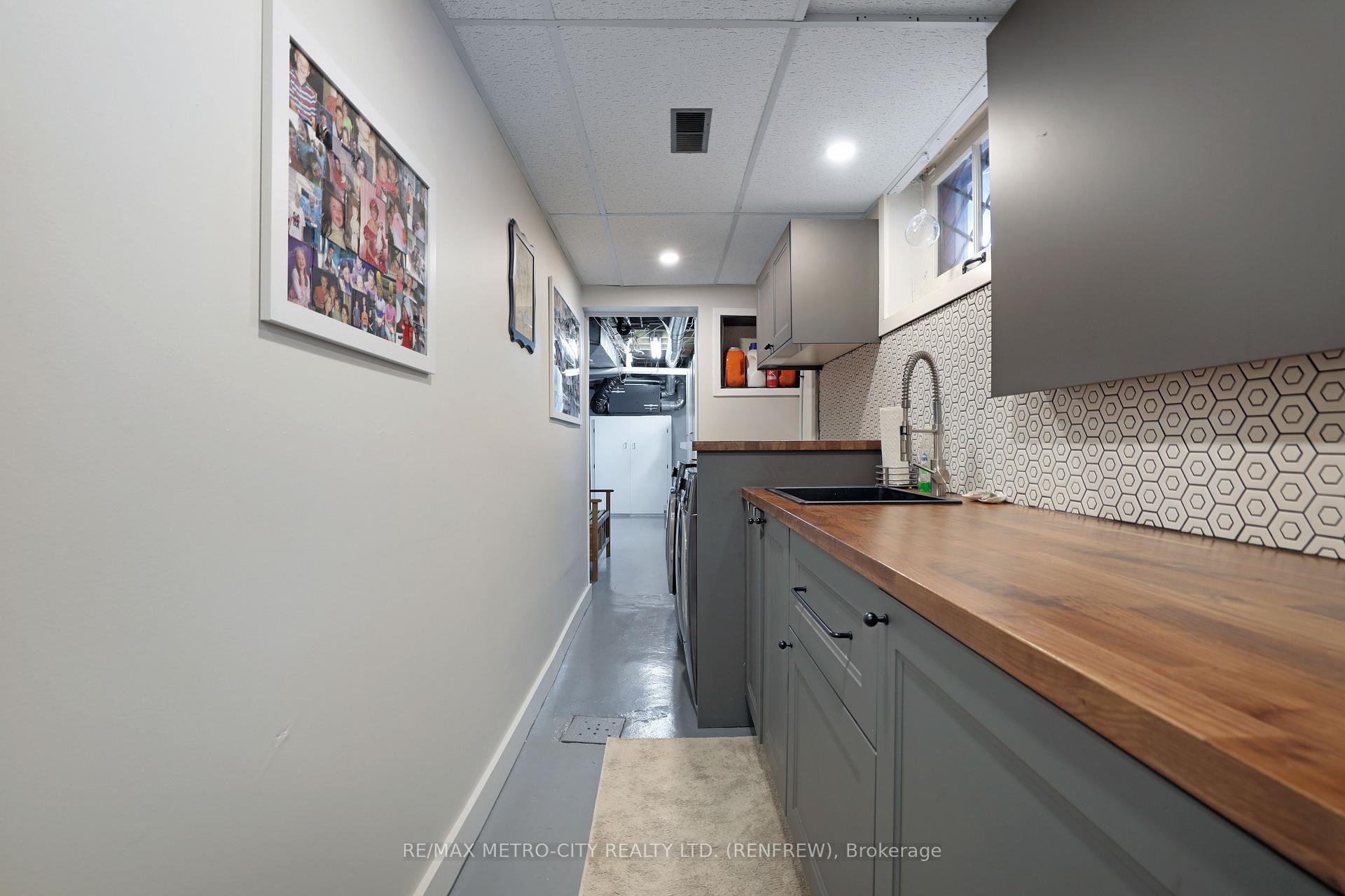 Photo 35 of 103 Simpson Avenue, Renfrew — HOMEH