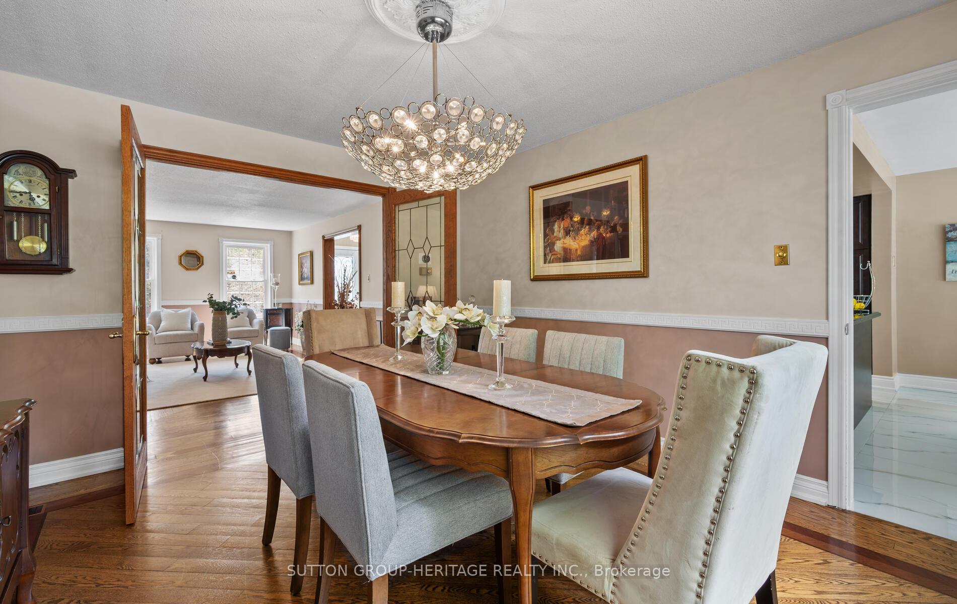 Photo 8 of 604 Weyburn Square, Pickering, Amberlea — HOMEH
