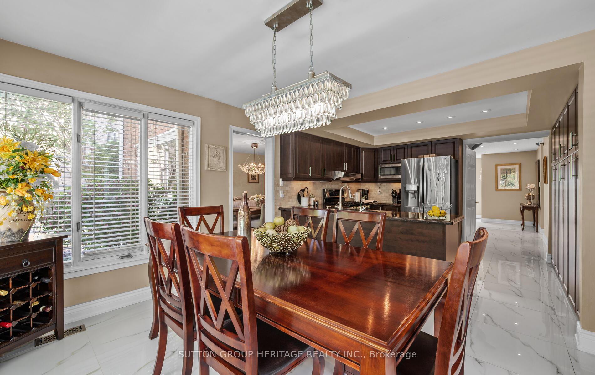 Photo 15 of 604 Weyburn Square, Pickering, Amberlea — HOMEH