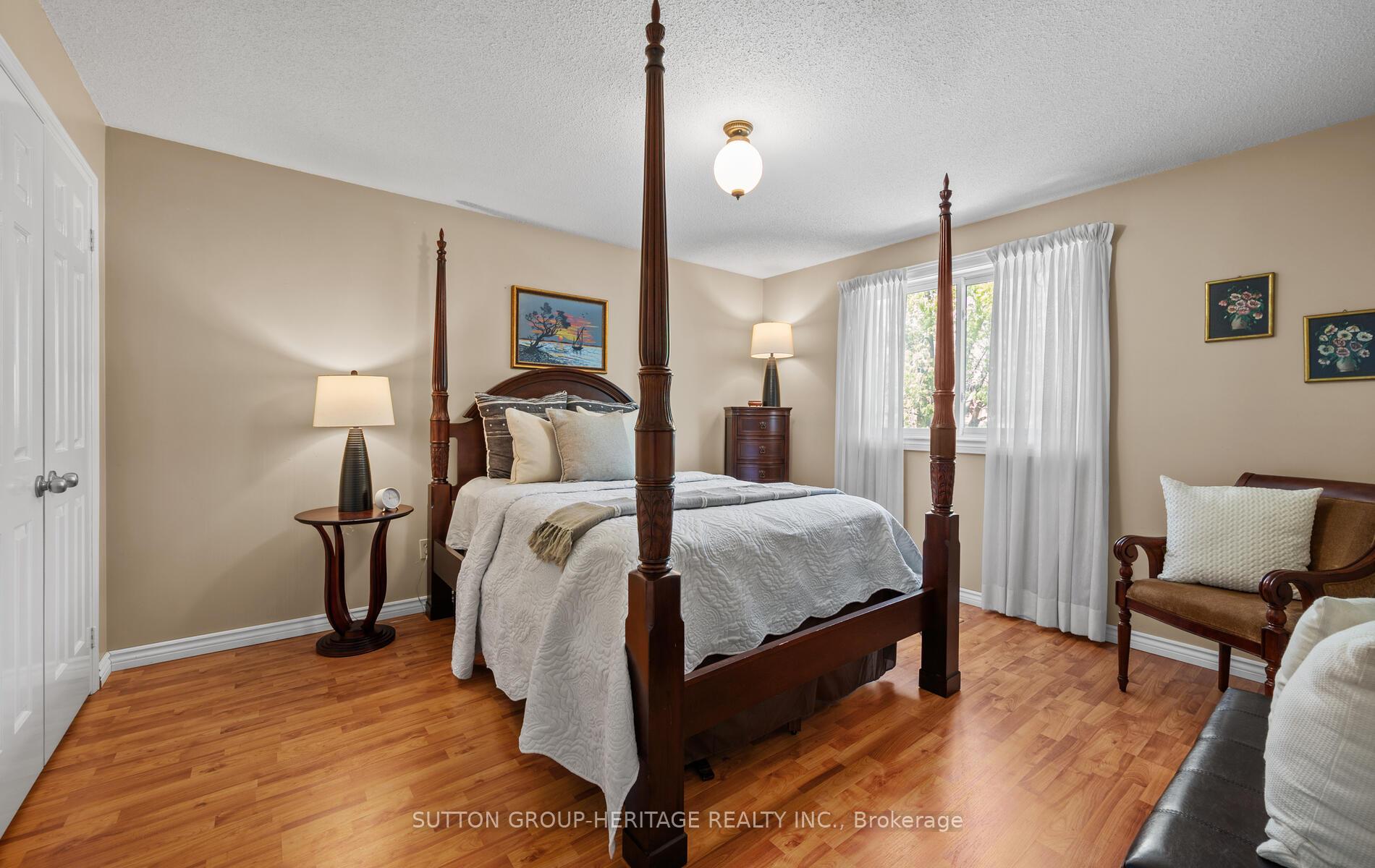 Photo 21 of 604 Weyburn Square, Pickering, Amberlea — HOMEH