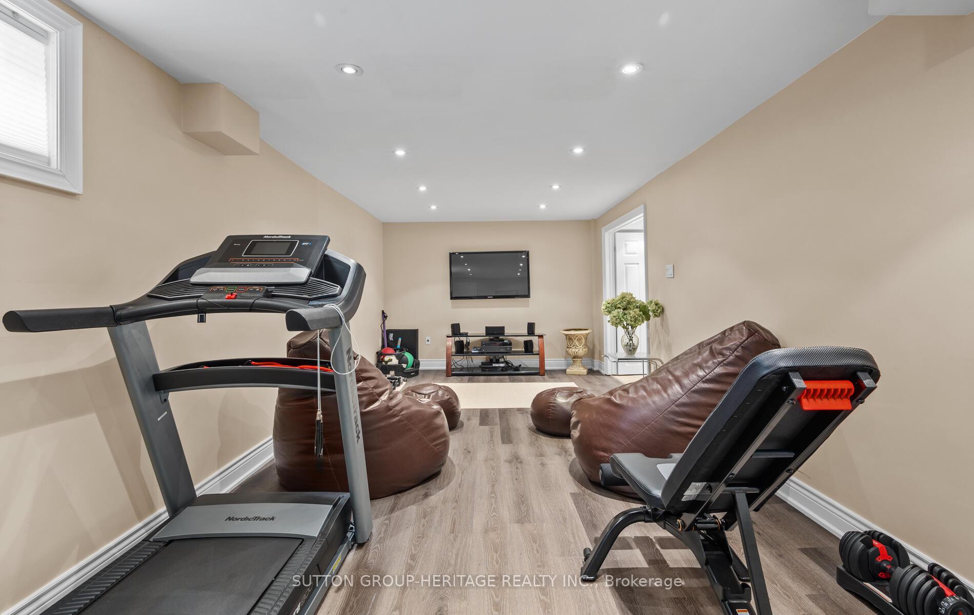 Photo 30 of 604 Weyburn Square, Pickering, Amberlea — HOMEH