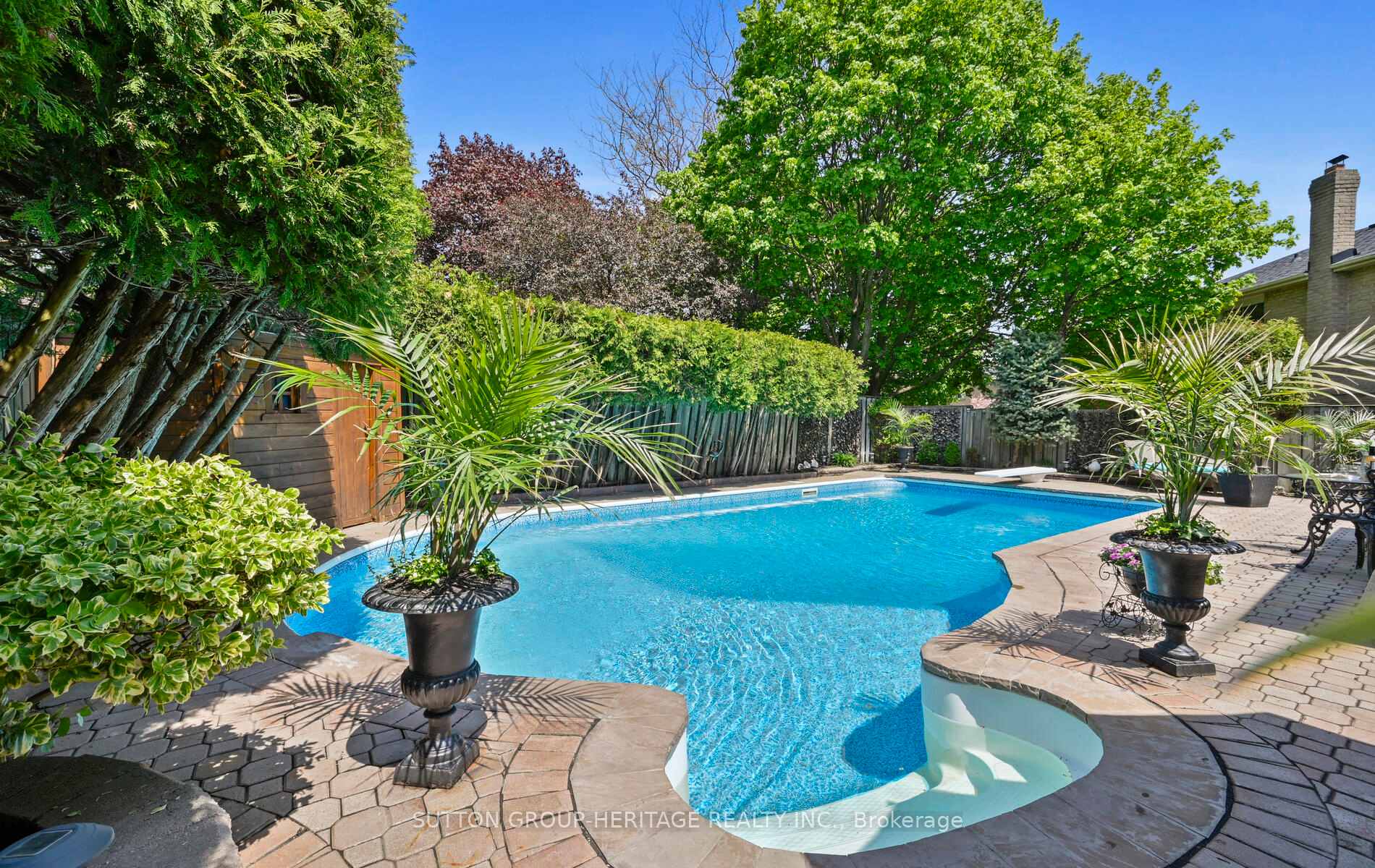 Photo 35 of 604 Weyburn Square, Pickering, Amberlea — HOMEH