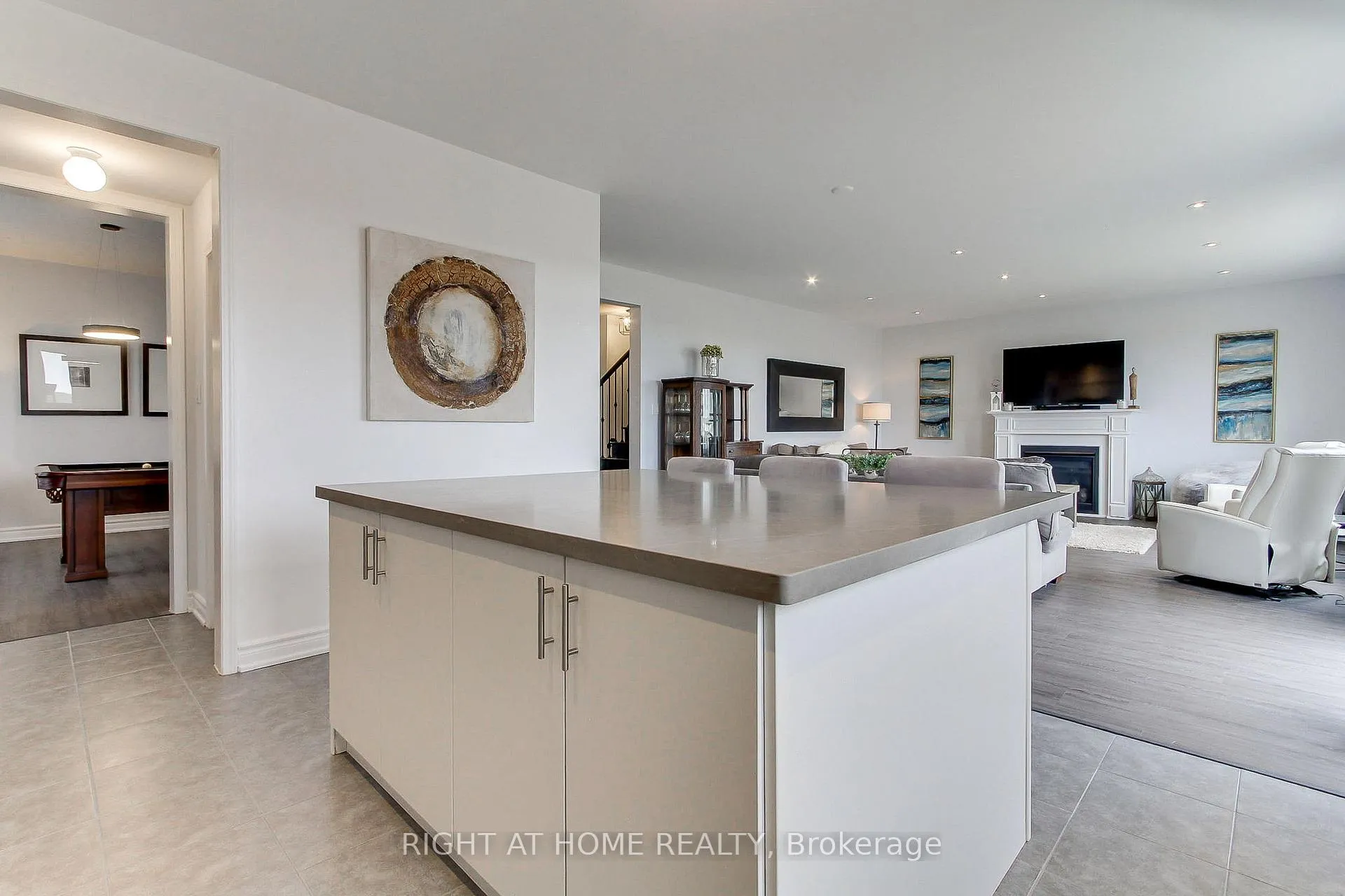 Photo 18 of 14 Don Hadden Crescent, Brock, Sunderland — HOMEH