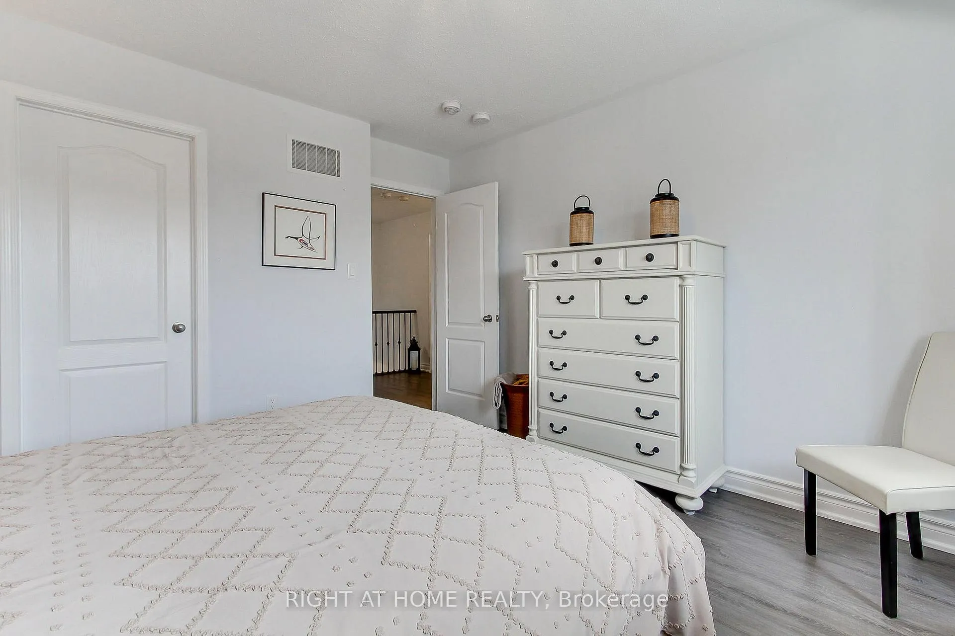 Photo 33 of 14 Don Hadden Crescent, Brock, Sunderland — HOMEH