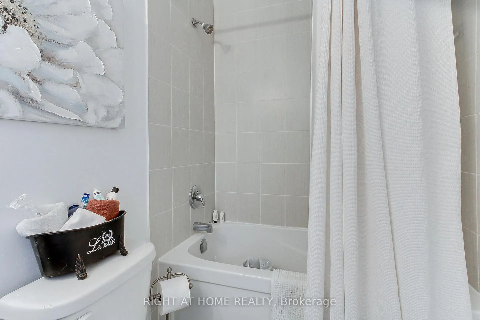 Photo 42 of 14 Don Hadden Crescent, Brock, Sunderland — HOMEH