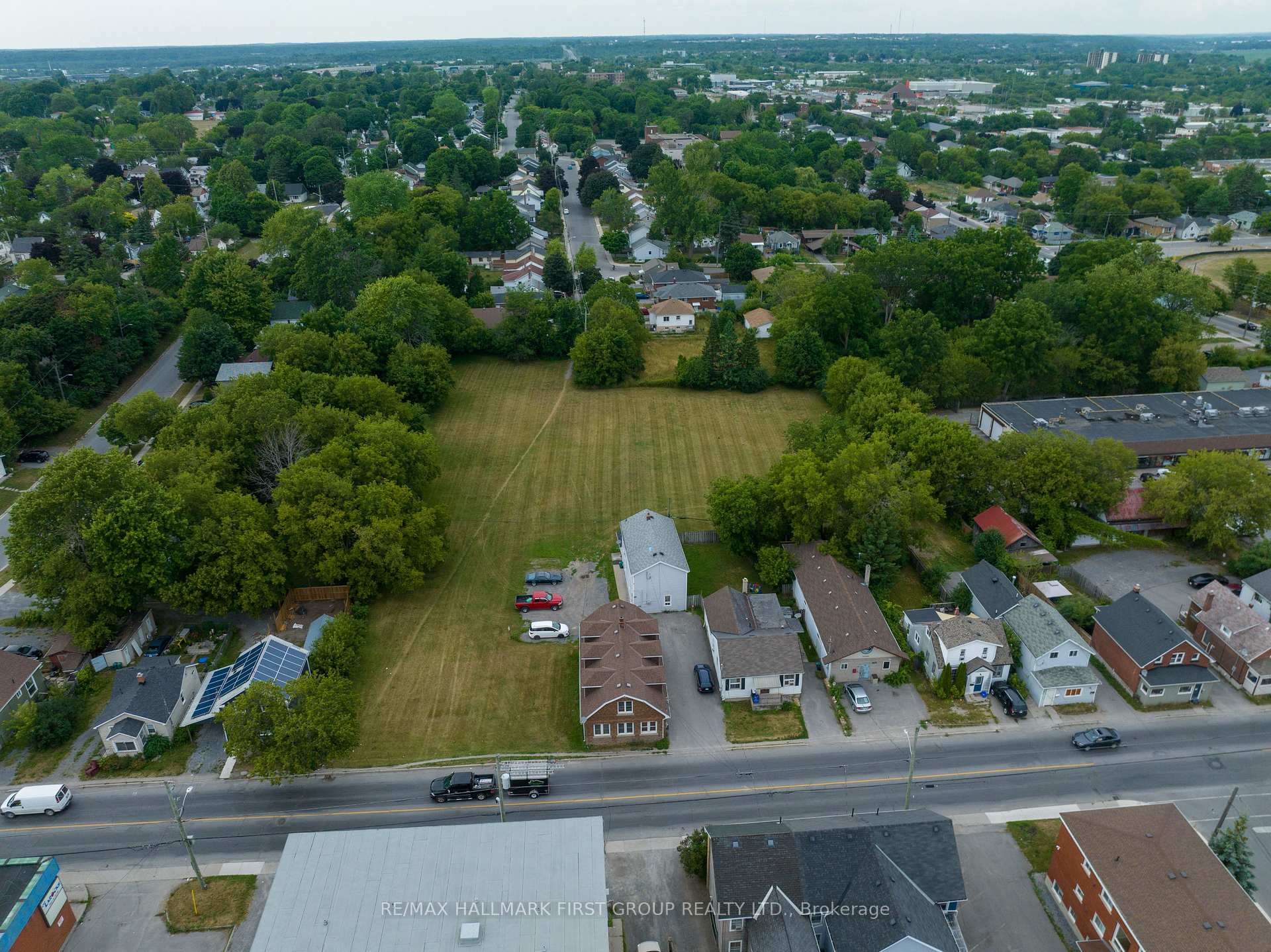 Photo 2 of 29-41 Concession Street, Kingston, East of Sir John A. Blvd — HOMEH