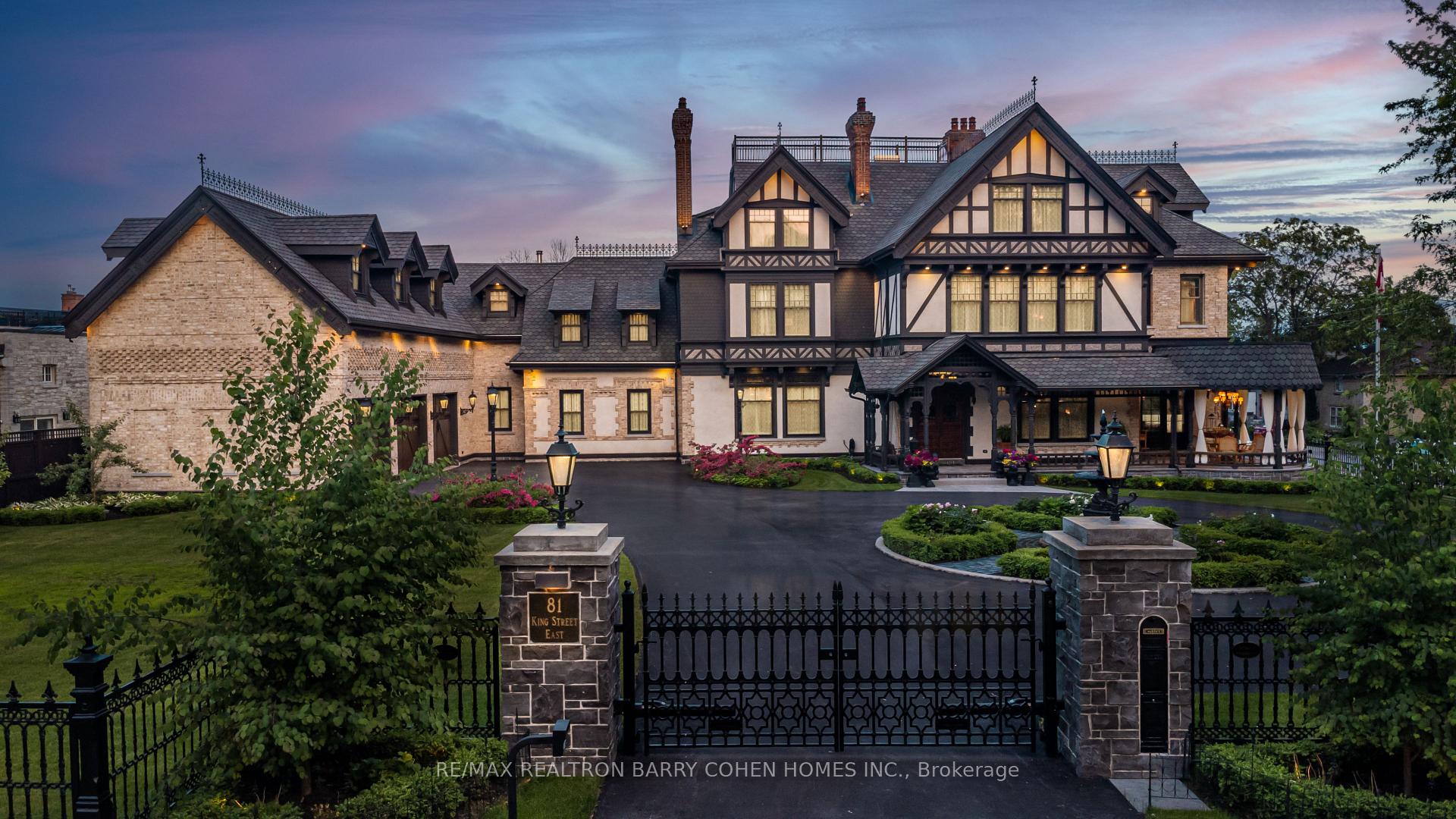 Front of 81 King Street E