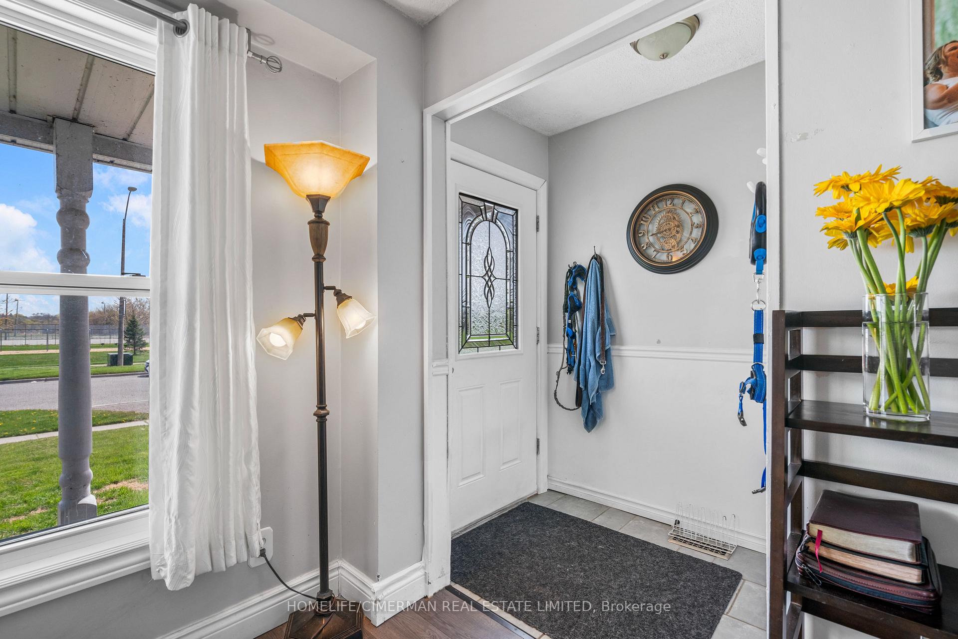 Photo 3 of 1496 Cedar Street, Oshawa, Lakeview — HOMEH
