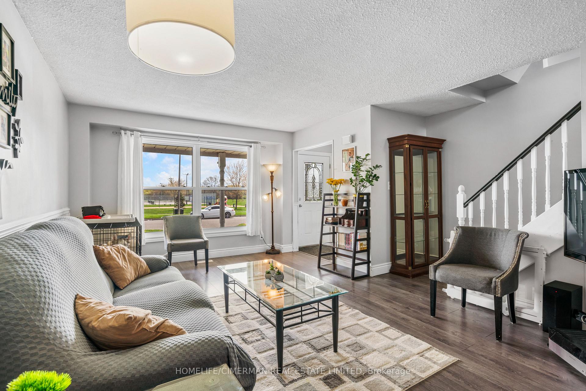Photo 5 of 1496 Cedar Street, Oshawa, Lakeview — HOMEH
