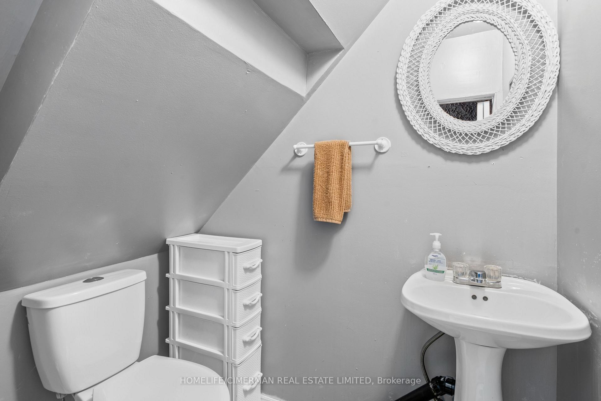 Photo 18 of 1496 Cedar Street, Oshawa, Lakeview — HOMEH
