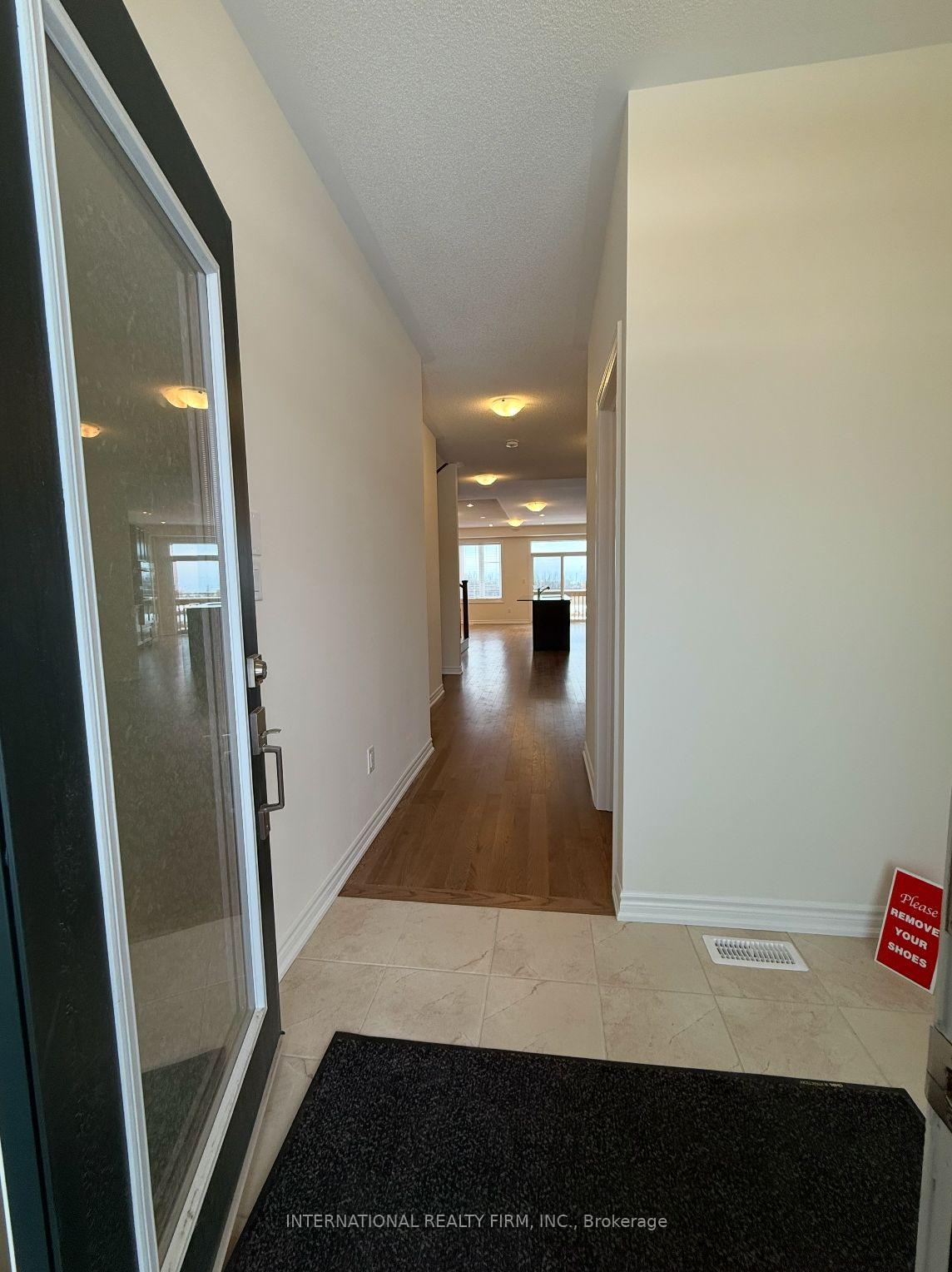 Photo 3 of 1201 Rexton Drive, Oshawa, Kedron — HOMEH