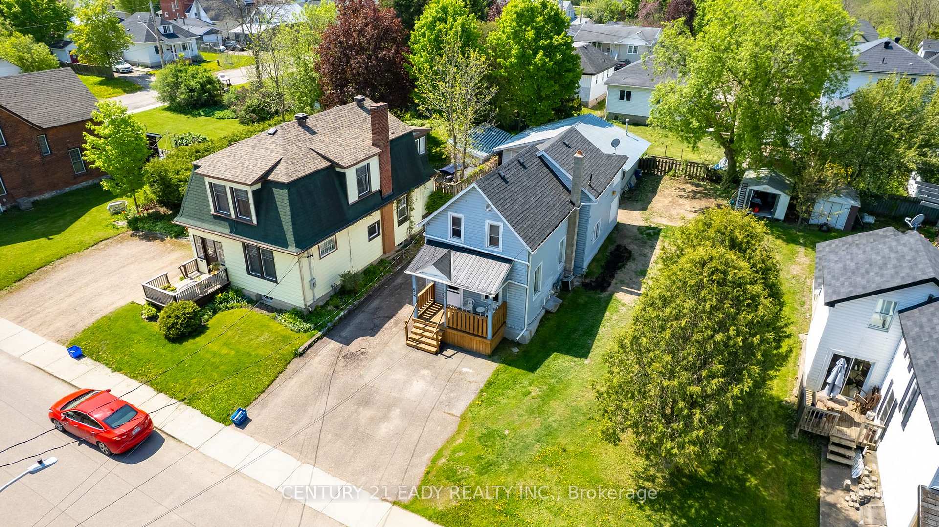 Photo 2 of 52 Queen Street S, Renfrew — HOMEH