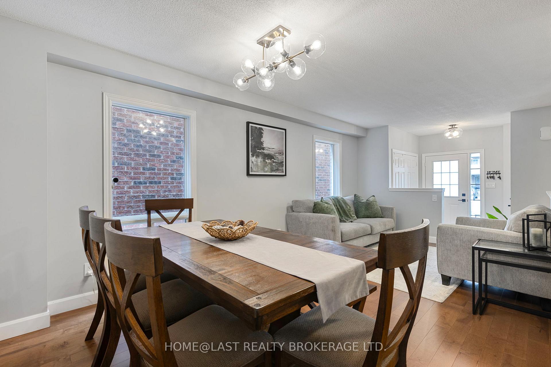 Photo 9 of 726 Swan Place, Pickering, Amberlea — HOMEH