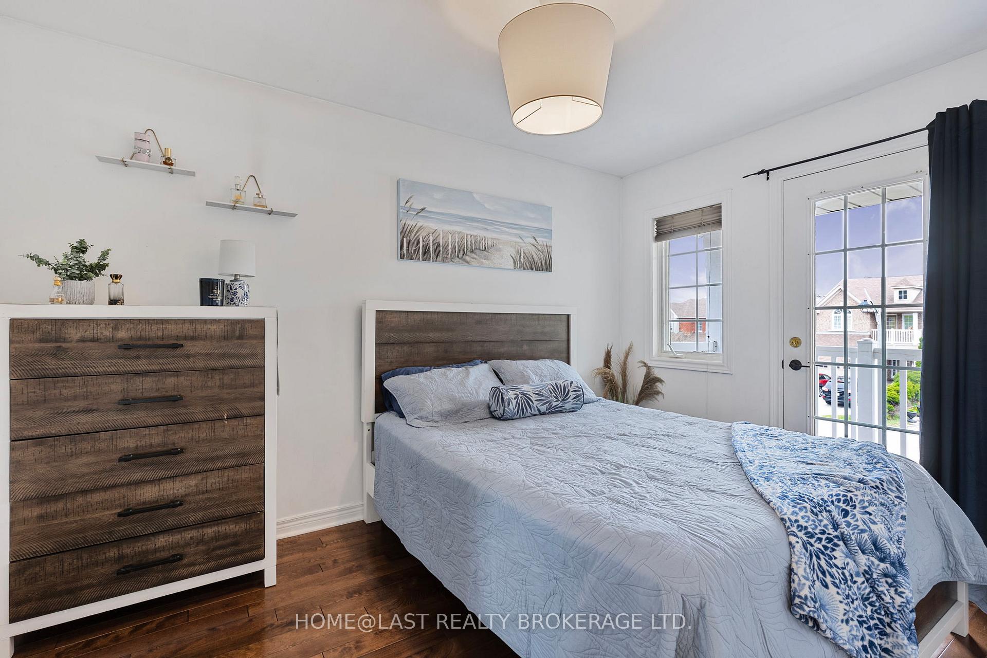 Photo 24 of 726 Swan Place, Pickering, Amberlea — HOMEH