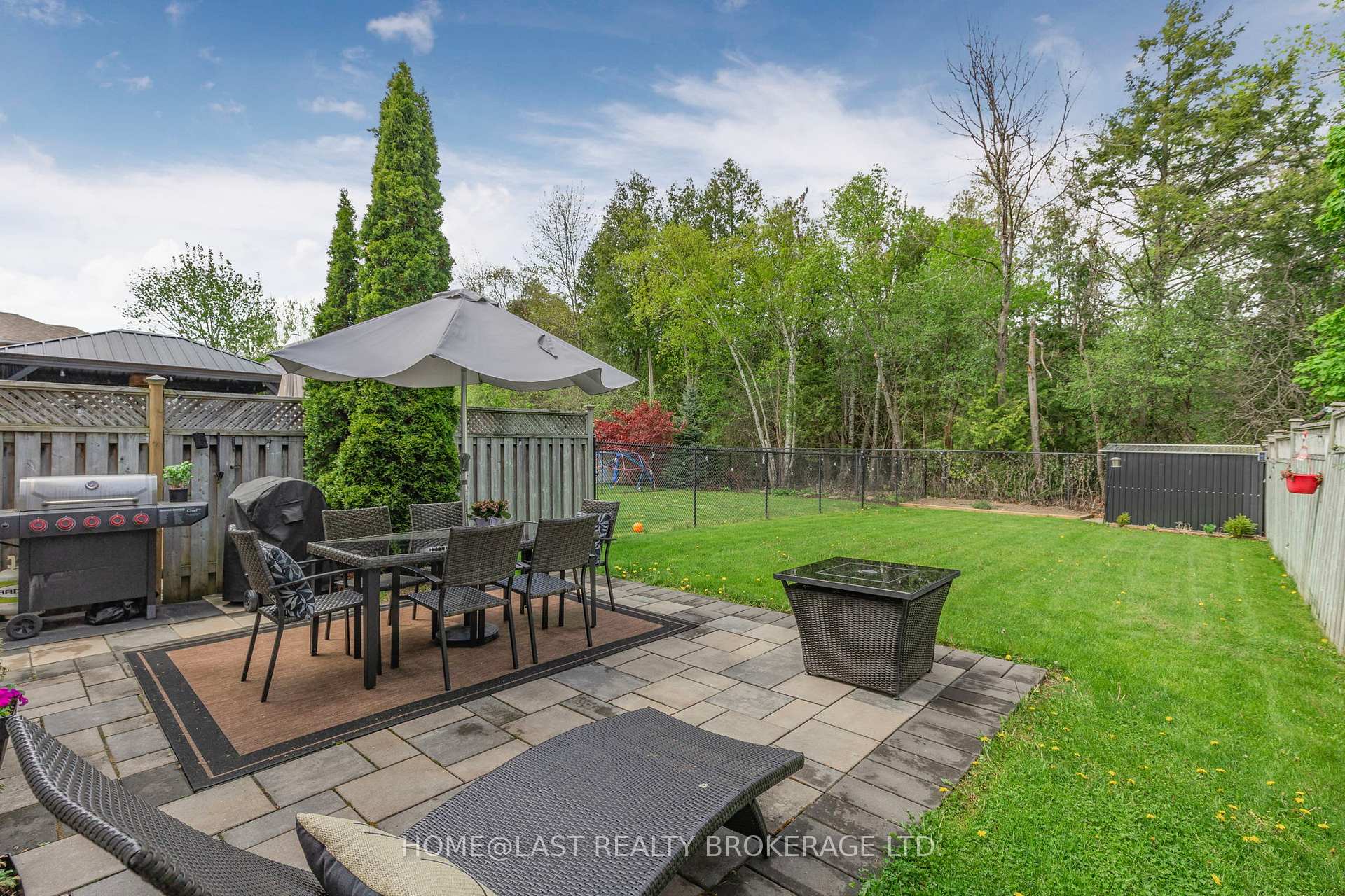 Photo 39 of 726 Swan Place, Pickering, Amberlea — HOMEH