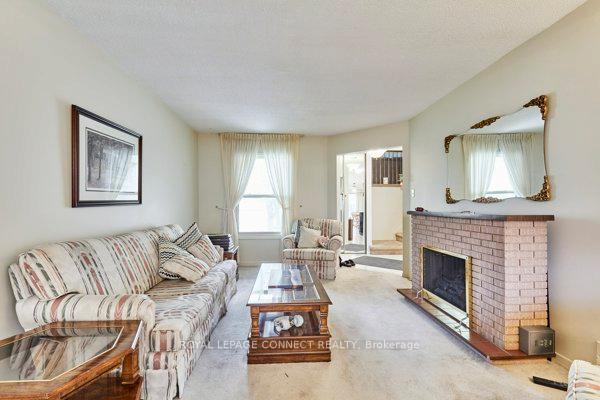 Photo 6 of 1610 Mcbrady Crescent, Pickering, Brock Ridge — HOMEH