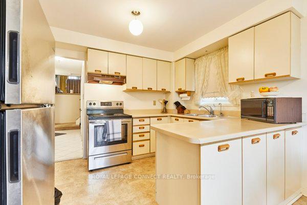 Photo 9 of 1610 Mcbrady Crescent, Pickering, Brock Ridge — HOMEH
