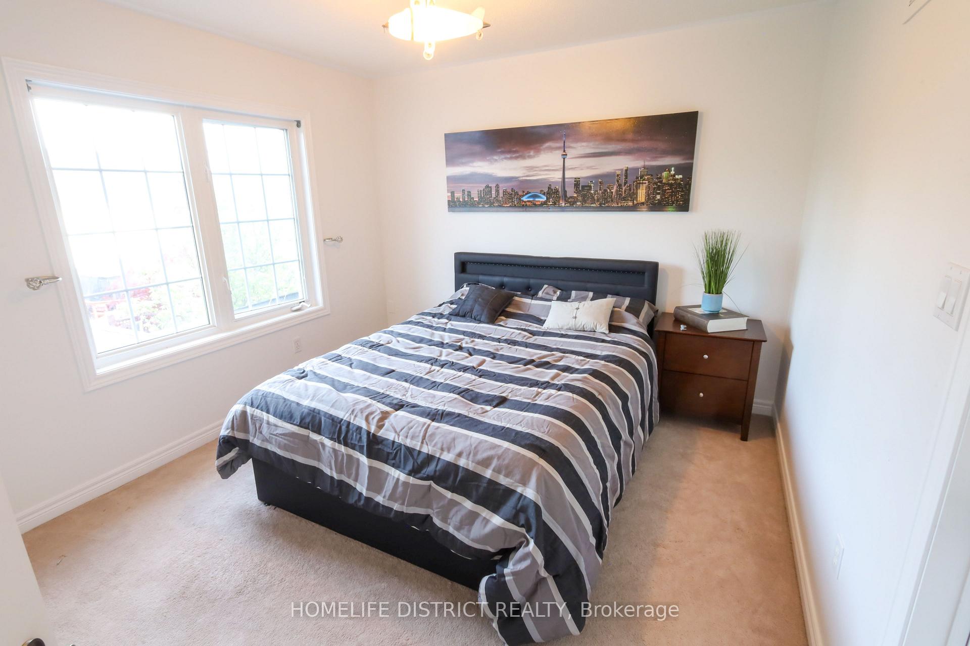 Photo 16 of 847 Greenleaf Circle E, Oshawa, Taunton — HOMEH