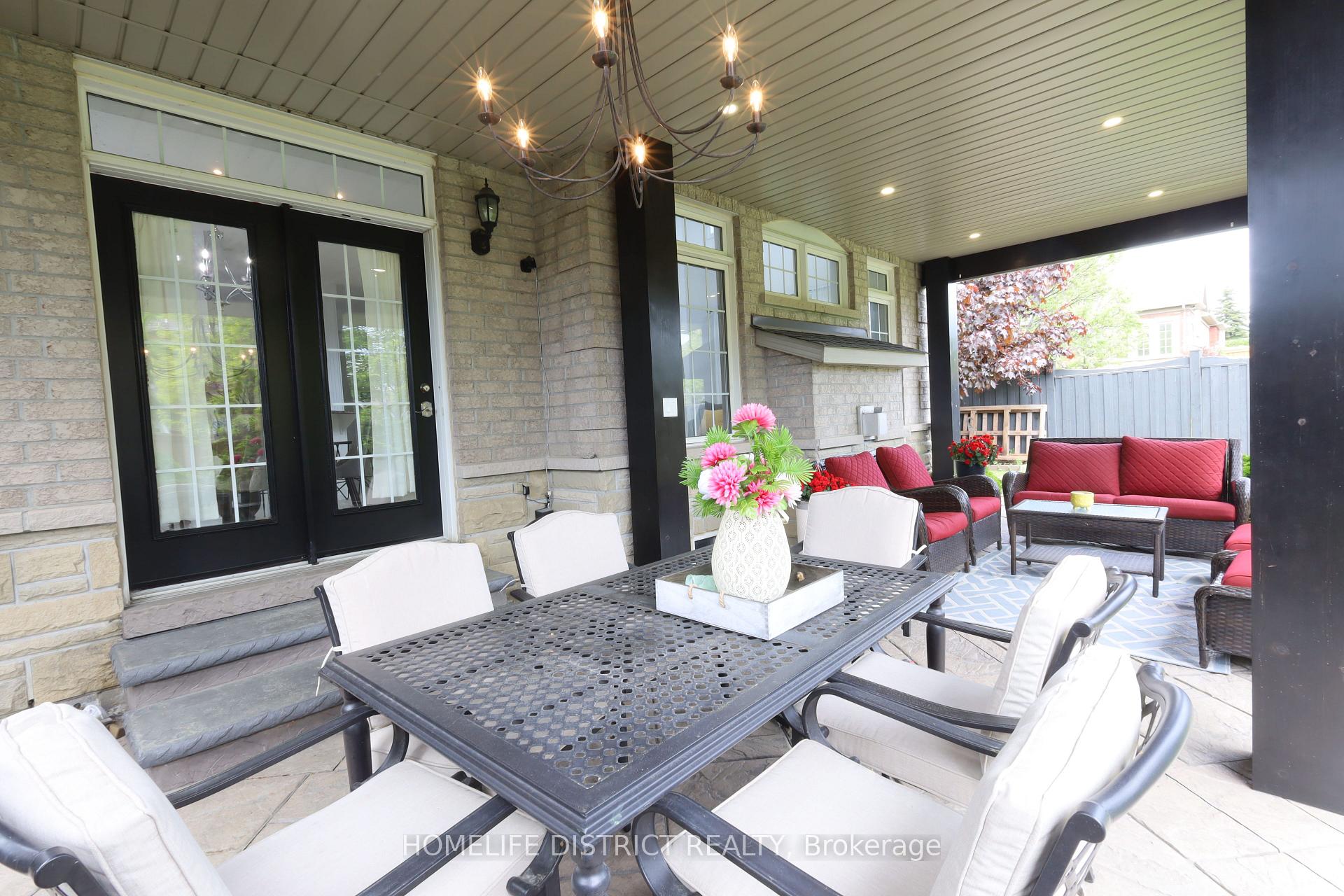 Photo 21 of 847 Greenleaf Circle E, Oshawa, Taunton — HOMEH