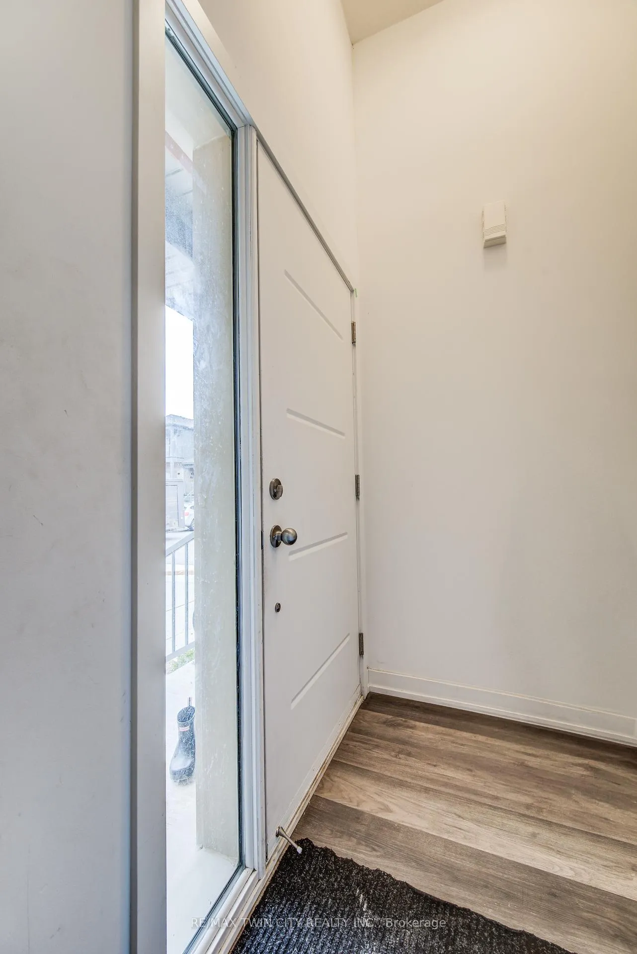 Photo 6 of Unit 35, 205 West Oak Trail, Kitchener — HOMEH