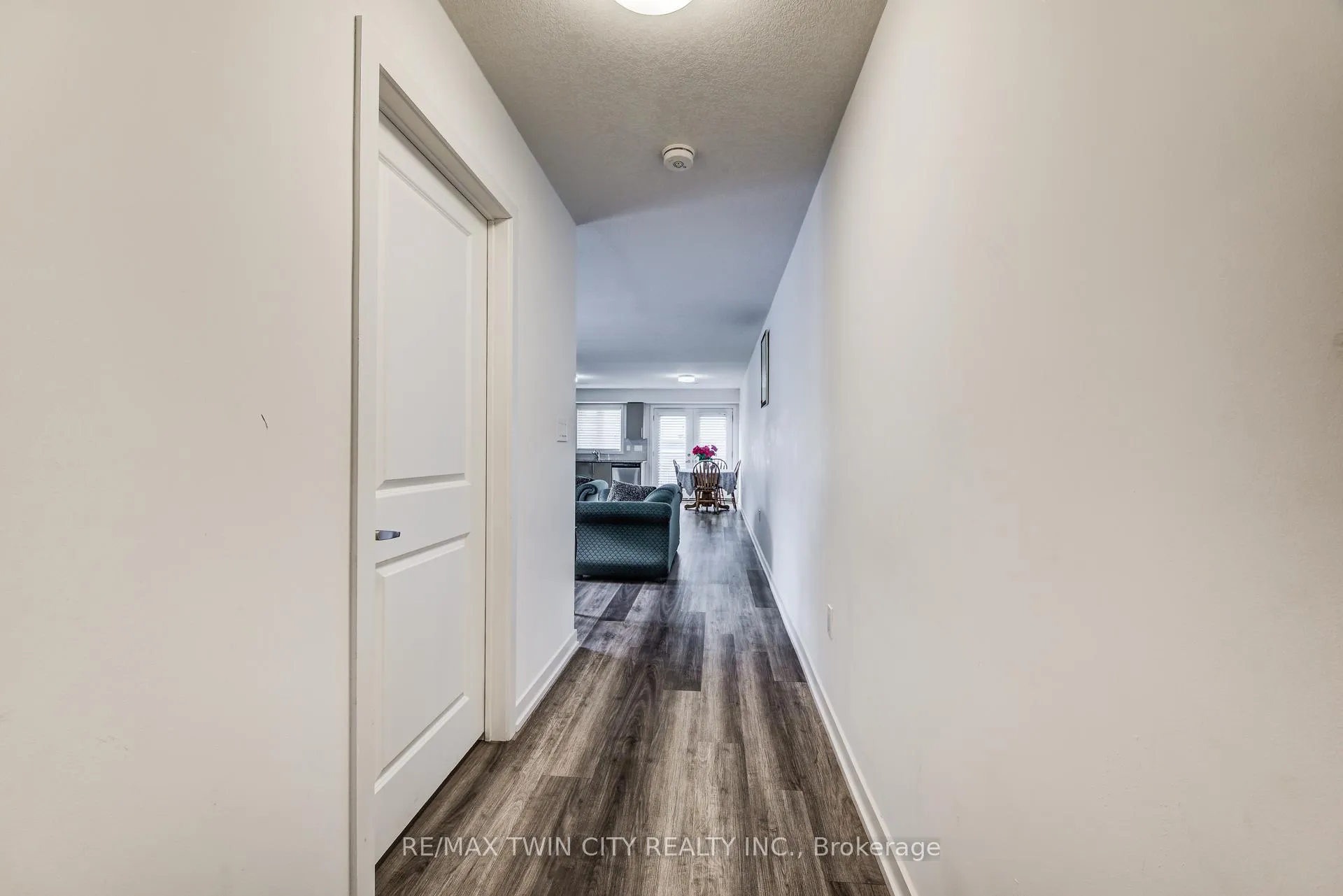 Photo 10 of Unit 35, 205 West Oak Trail, Kitchener — HOMEH